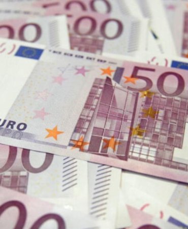euro-tahviline-talep-yagdi-yatirimcilar-turkiye-icin-siraya-girdi-tswD1Ran.jpg