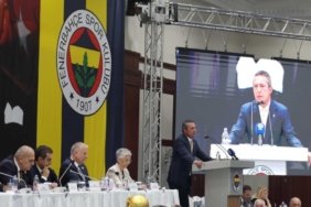 Fenerbahçe'den tarihi imza açıklaması Olağanüstü kongre için kaç imza toplandı? İşte net rakamlar 3 fenerbahceden-tarihi-imza-aciklamasi-olaganustu-kongre-icin-kac-imza-toplandi-iste-net-rakamlar-aXOPe9WP.jpg