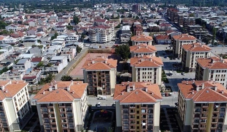 Gayrimenkul yatırımında yeni dönem küçük yatırımcıya konut alma fırsatı geliyor 1 gayrimenkul-yatiriminda-yeni-donem-kucuk-yatirimciya-konut-alma-firsati-geliyor-rKURl1Gj.jpg