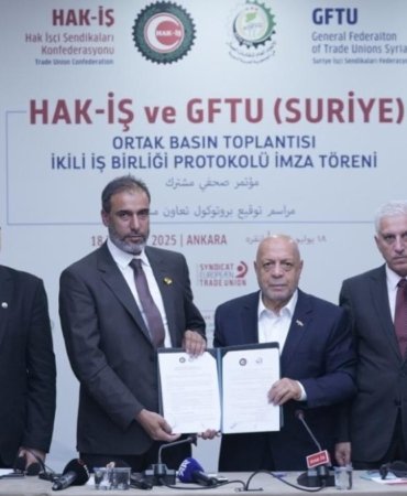 HAK-İŞ ile GFTU iş birliğini genişletiyor: Barış, göç ve istihdam için ortak protokol 5 hak-is-ile-gftu-is-birligini-genisletiyor-baris-goc-ve-istihdam-icin-ortak-protokol-ZKCOM4lJ.jpg