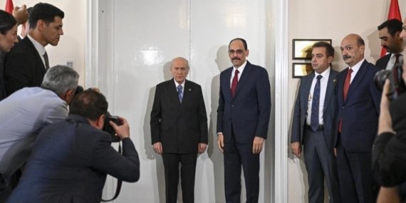 İbrahim Kalın’dan Bahçeli’ye Sürpriz Ziyaret! “Terörsüz Türkiye” Süreci Başladı mı?