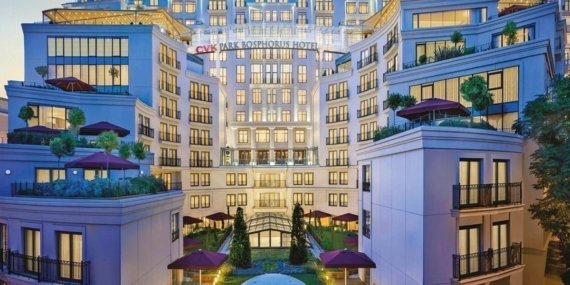 Izaka Terrace’tan Boğaz Manzaralı Lezzet Şöleni! Yeni Yaz Menüsüyle Damakları Baştan Çıkarıyor