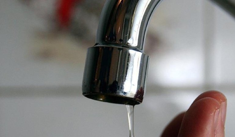 İzmir’de 22 saatlik su kesintisi 21 mahallede hayatı etkileyecek 1 izmirde-22-saatlik-su-kesintisi-21-mahallede-hayati-etkileyecek-yfVaXHkP.jpg