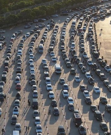 Kapıkule’de Büyük Dönüş Başladı! 16 Saatte 26 Bin Gurbetçi Giriş Yaptı 10 kapikulede-buyuk-donus-basladi-16-saatte-26-bin-gurbetci-giris-yapti-KOSA8bqp.jpg