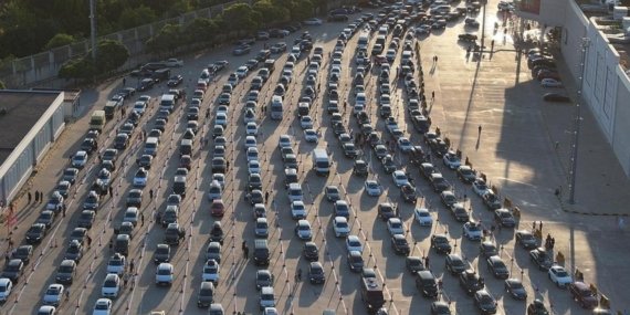 Kapıkule’de Büyük Dönüş Başladı! 16 Saatte 26 Bin Gurbetçi Giriş Yaptı