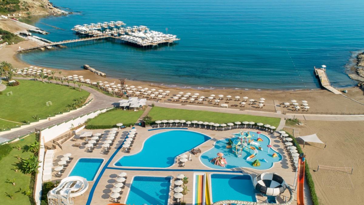 Lüks, Aile ve Doğayla Buluşuyor! Kıbrıs’ta Efsanevi Bir Tatil İçin Tek Adres: Elexus Hotel 2 luks-aile-ve-dogayla-bulusuyor-kibrista-efsanevi-bir-tatil-icin-tek-adres-elexus-hotel-EkC19Vhw.jpg