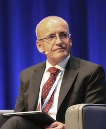 Mehmet Şimşek Londra’da yatırımcılara seslendi: Enflasyon geriledi, Türkiye güçlü büyümeye hazır 2 mehmet-simsek-londrada-yatirimcilara-seslendi-enflasyon-geriledi-turkiye-guclu-buyumeye-hazir-QtariC2t.jpg