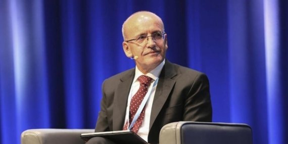 Mehmet Şimşek Londra’da yatırımcılara seslendi: Enflasyon geriledi, Türkiye güçlü büyümeye hazır