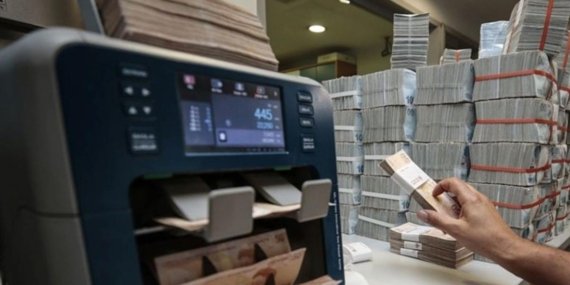 Mevduat ve kredi hacmi hızla büyüyor! Bankacılık sektöründe yeni zirve