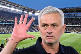 Mourinho düğmeye bastı! Fenerbahçe’de 5 yıldız oyuncuya yol göründü 6 mourinho-dugmeye-basti-fenerbahcede-5-yildiz-oyuncuya-yol-gorundu-yKe3zhPY.jpg