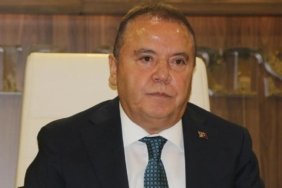 Muhittin Böcek için tahliye kararı çıkmadı! Mahkeme tutukluluğun devamına hükmetti 4 muhittin-bocek-icin-tahliye-karari-cikmadi-mahkeme-tutuklulugun-devamina-hukmetti-zVrt8PpF.jpg