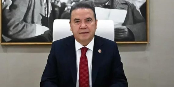 Muhittin Böcek’in Gelini Almanya’dan Dönerken Havalimanında Gözaltına Alındı