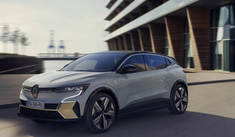 Renault satışlarını elektrikliyle uçurdu! Her 2 araçtan biri artık elektrikli 1 renault-satislarini-elektrikliyle-ucurdu-her-2-aractan-biri-artik-elektrikli-JvFRsp2U.jpg