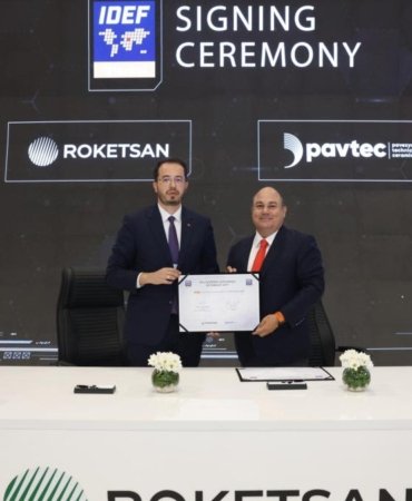 roketsandan-dev-hamle-tam-bagimsiz-savunma-sanayii-icin-kritik-imzalar-atildi-z9EkUYwZ.jpg