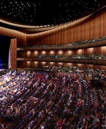Sanatın Zirvesinde İstanbul ve Ankara: AKM ve CSO Ada'nın Güncel Performansları 8 sanatin-zirvesinde-istanbul-ve-ankara-akm-ve-cso-adanin-guncel-performanslari-pY112RDr.jpg