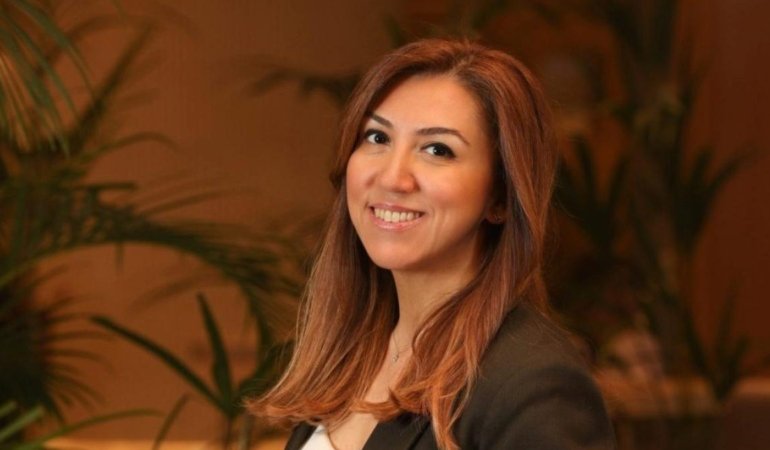 sanipakin-yeni-pazarlama-lideri-mine-mavi-arikan-oldu-Ax5exAI9.jpg