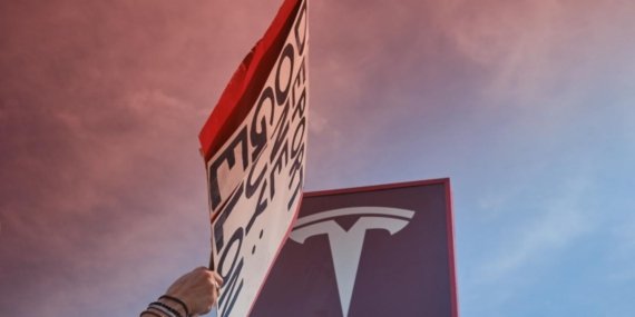 Tesla ikinci çeyrekte hayal kırıklığı yaşadı Satışlar %14 oranında düştü