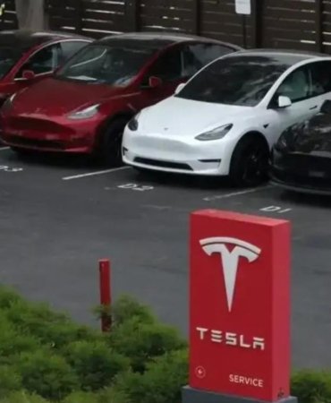 Tesla’dan Şaşırtan Hamle! Kanada’da Model Y’ye 20 Bin Dolarlık Dev İndirim 5 tesladan-sasirtan-hamle-kanadada-model-yye-20-bin-dolarlik-dev-indirim-cZSd3r3h.jpg