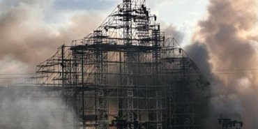 tomorrowland-ana-sahnesi-kul-oldu-festivalin-gelecegi-belirsiz-2ZNPx6QS.jpg