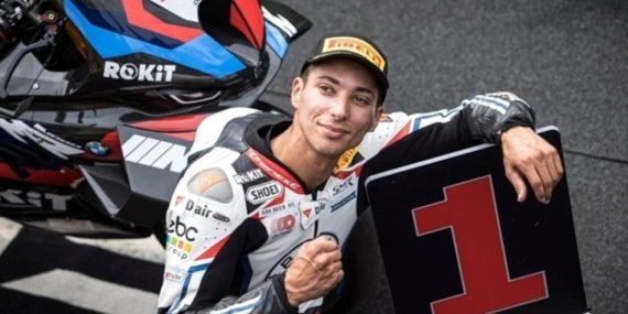 Toprak’tan Donington’da duble zafer! Liderle puan farkı 1’e indi