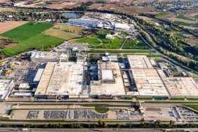 Toyota Türkiye, üretime 12 gün ara veriyor! Verimlilik için bakım ve yenileme zamanı 1 toyota-turkiye-uretime-12-gun-ara-veriyor-verimlilik-icin-bakim-ve-yenileme-zamani-jjZtpMpI.jpg