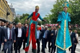 Trabzon Kültür ve Sanat Şehri Olmaya Devam Ediyor 4 trabzon-kultur-ve-sanat-sehri-olmaya-devam-ediyor-ed7ME7gl.jpg