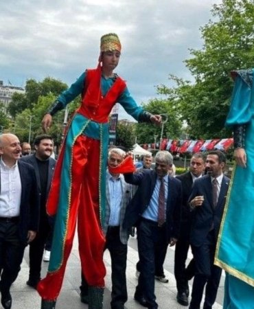 trabzon-kultur-ve-sanat-sehri-olmaya-devam-ediyor-ed7ME7gl.jpg