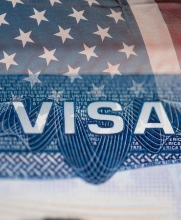 trump-yonetiminden-h1-b-vizelerine-buyuk-darbe-mi-geliyor-kalifiye-isciler-icin-yeni-donem-basliyor-HdMlQ5PD.jpg