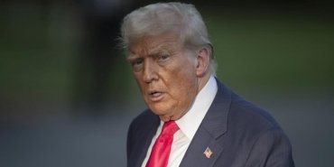 trumpa-soguk-dus-kamuoyu-destegi-ikinci-doneminde-dibe-vurdu-J9w91Bnp.jpg