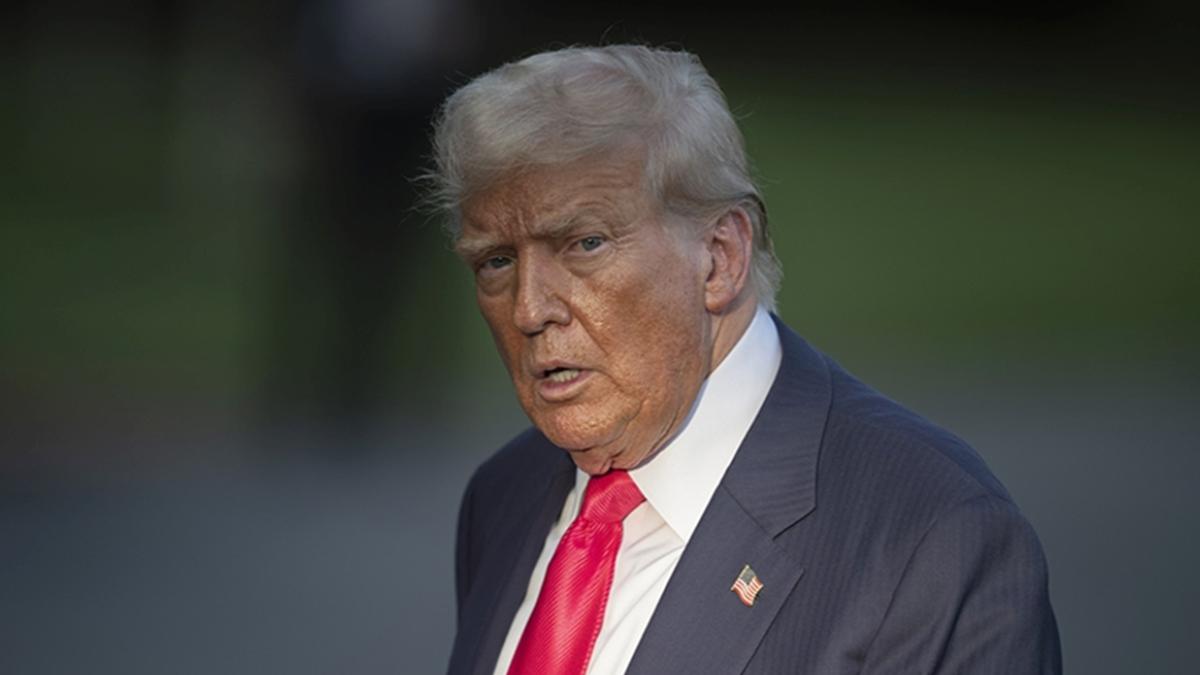 Trump’a soğuk duş! Kamuoyu desteği ikinci döneminde dibe vurdu 2 trumpa-soguk-dus-kamuoyu-destegi-ikinci-doneminde-dibe-vurdu-J9w91Bnp.jpg