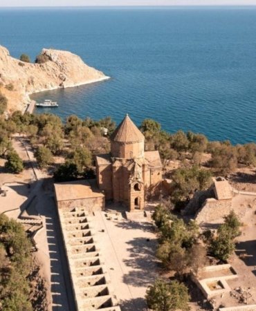 Van Kültür ve Sanat Şöleni: Uluslararası Sanat, Müzik ve Gastronomi Festivali 2 van-kultur-ve-sanat-soleni-uluslararasi-sanat-muzik-ve-gastronomi-festivali-Opjw2VTg.jpg