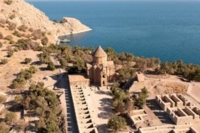 Van'da Kültür ve Sanatın Zirvesi: Türkiye Kültür Yolu Festivali'nin İkinci Dönemi 8 vanda-kultur-ve-sanatin-zirvesi-turkiye-kultur-yolu-festivalinin-ikinci-donemi-sew12Idj.jpg