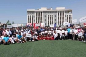 Van’da Yaz Spor Okulları Açıldı Gençler Spora Akın Etti 1 vanda-yaz-spor-okullari-acildi-gencler-spora-akin-etti-7jyfydHm.jpg