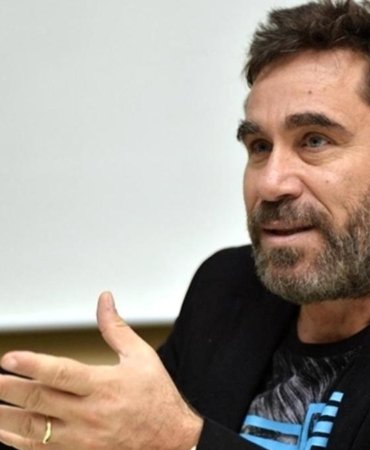 Vefat Eden Gazeteci Sabri Ugan Sakarya’da Son Yolculuğuna Uğurlandı 5 vefat-eden-gazeteci-sabri-ugan-sakaryada-son-yolculuguna-ugurlandi-nsK3SKgK.jpg