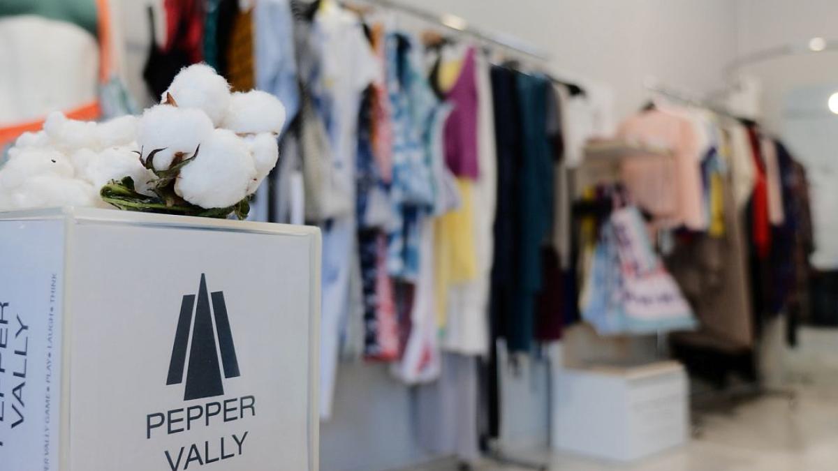 Yunan Tekstil Firmasından Moda Devrimi! Akıllı Kıyafetlerle Dünya Sahnesine Çıkıyor 2 yunan-tekstil-firmasindan-moda-devrimi-akilli-kiyafetlerle-dunya-sahnesine-cikiyor-DdL36ZJQ.jpg