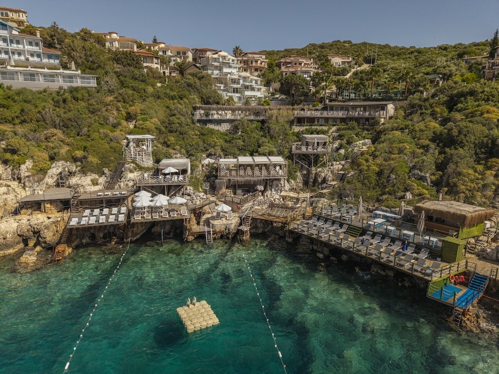 Kaş’ta doğayla bütünleşen bir sığınak: Peninsula Gardens Hotel 1 Kaş’ta doğayla bütünleşen bir sığınak: Peninsula Gardens Hotel