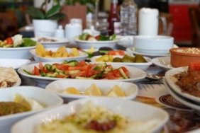 Açık Büfe ve Serpme Kahvaltıda Yeni Dönem Geliyor 4 acik-bufe-ve-serpme-kahvaltida-yeni-donem-geliyor-jOAXRBrQ.jpg
