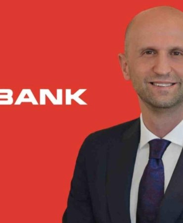 Akbank'tan KOBİ'lere Büyük Kolaylık! Tüm Ticari Kredi Borçlarını Tek Ekranda Birleştiriyor 3 akbanktan-kobilere-buyuk-kolaylik-tum-ticari-kredi-borclarini-tek-ekranda-birlestiriyor-kFXxBszZ.jpg