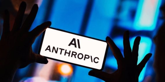 Anthropic ile OpenAI Arasında Yapay Zekâ Savaşı Kızışıyor