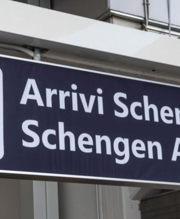Avrupa Sınırlarında Yeni Dönem Başlıyor! Pasaport Damgasına Veda, Dijital Sisteme Merhaba 7 avrupa-sinirlarinda-yeni-donem-basliyor-pasaport-damgasina-veda-dijital-sisteme-merhaba-dBV2QIac.jpg
