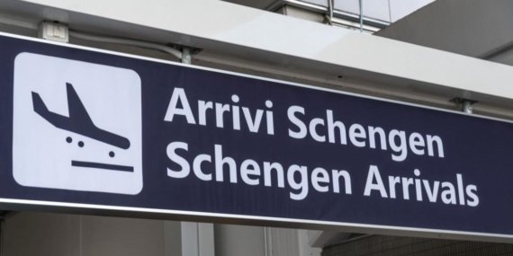 Avrupa Sınırlarında Yeni Dönem Başlıyor! Pasaport Damgasına Veda, Dijital Sisteme Merhaba