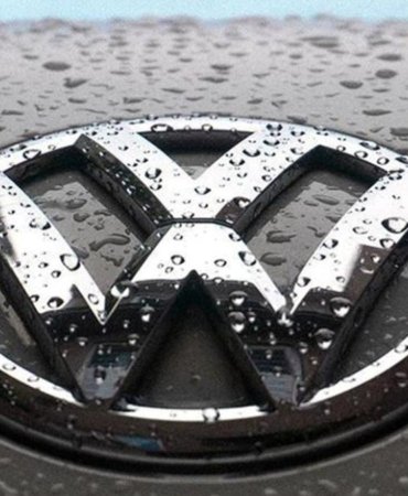 avrupada-otomotiv-lideri-degismedi-volkswagen-yilin-ilk-yarisinda-zirvede-elektrikli-araclarin-payi-artiyor-BmXJGiWJ.jpg