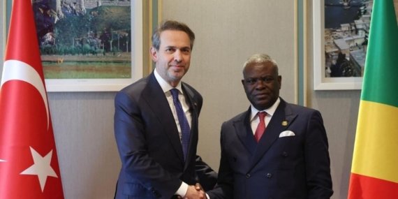 Bakan Bayraktar ile Kongo Başbakanı enerji ve madende iş birliği için görüştü