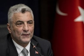 Bakan Bolat: Yıl Sonunda İhracat 390 Milyar Doları Aşacak 3 bakan-bolat-yil-sonunda-ihracat-390-milyar-dolari-asacak-MjKvnLT4.jpg