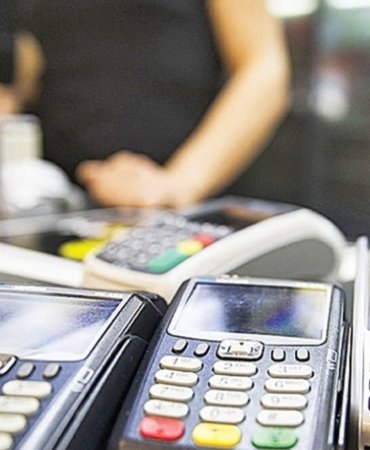 BDDK'dan Bankalara Kredi Kartı Limiti Uyarısı! "Gelirleri Olduğundan Yüksek Gösterdiler" 2 bddkdan-bankalara-kredi-karti-limiti-uyarisi-gelirleri-oldugundan-yuksek-gosterdiler-Q3skGeQy.jpg