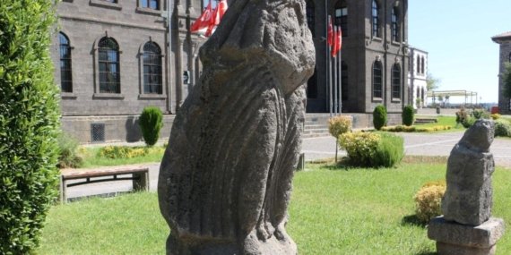Diyarbakır Müzesi’nde 3 kıymetli eser ilk kez kalıcı olarak sergilendi