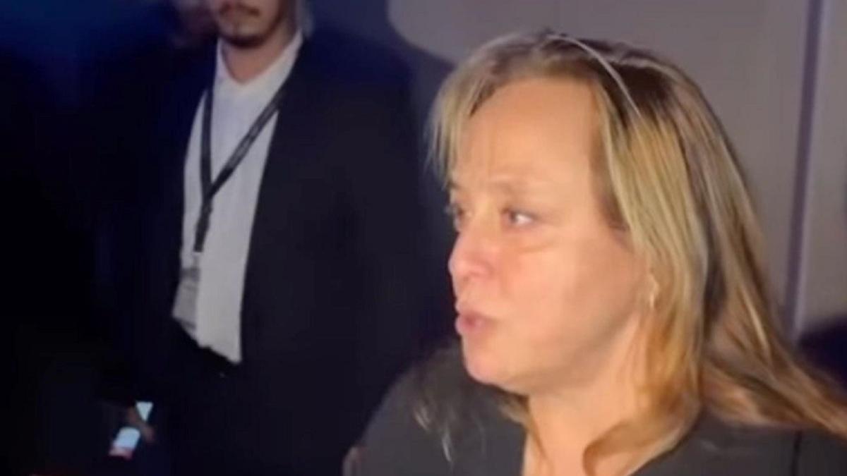 Gezi Parkı Davasında Ayşe Barım’ın Tutukluluğu Devam Edecek 2 gezi-parki-davasinda-ayse-barimin-tutuklulugu-devam-edecek-Vezi37H7.jpg