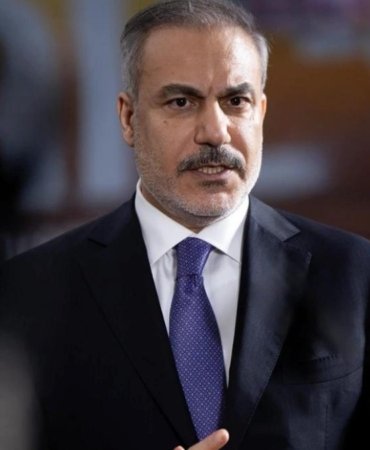 Hakan Fidan’ın Mısır ziyareti gündeminde Gazze ve bölgesel iş birliği var 10 hakan-fidanin-misir-ziyareti-gundeminde-gazze-ve-bolgesel-is-birligi-var-4tHkbHBg.jpg