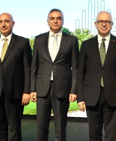 Halkbank, “Dünyamızı Şarj Edelim” Zirvesi’nde ParafPay’i Tanıttı 9 halkbank-dunyamizi-sarj-edelim-zirvesinde-parafpayi-tanitti-xwY4kNa5.jpg