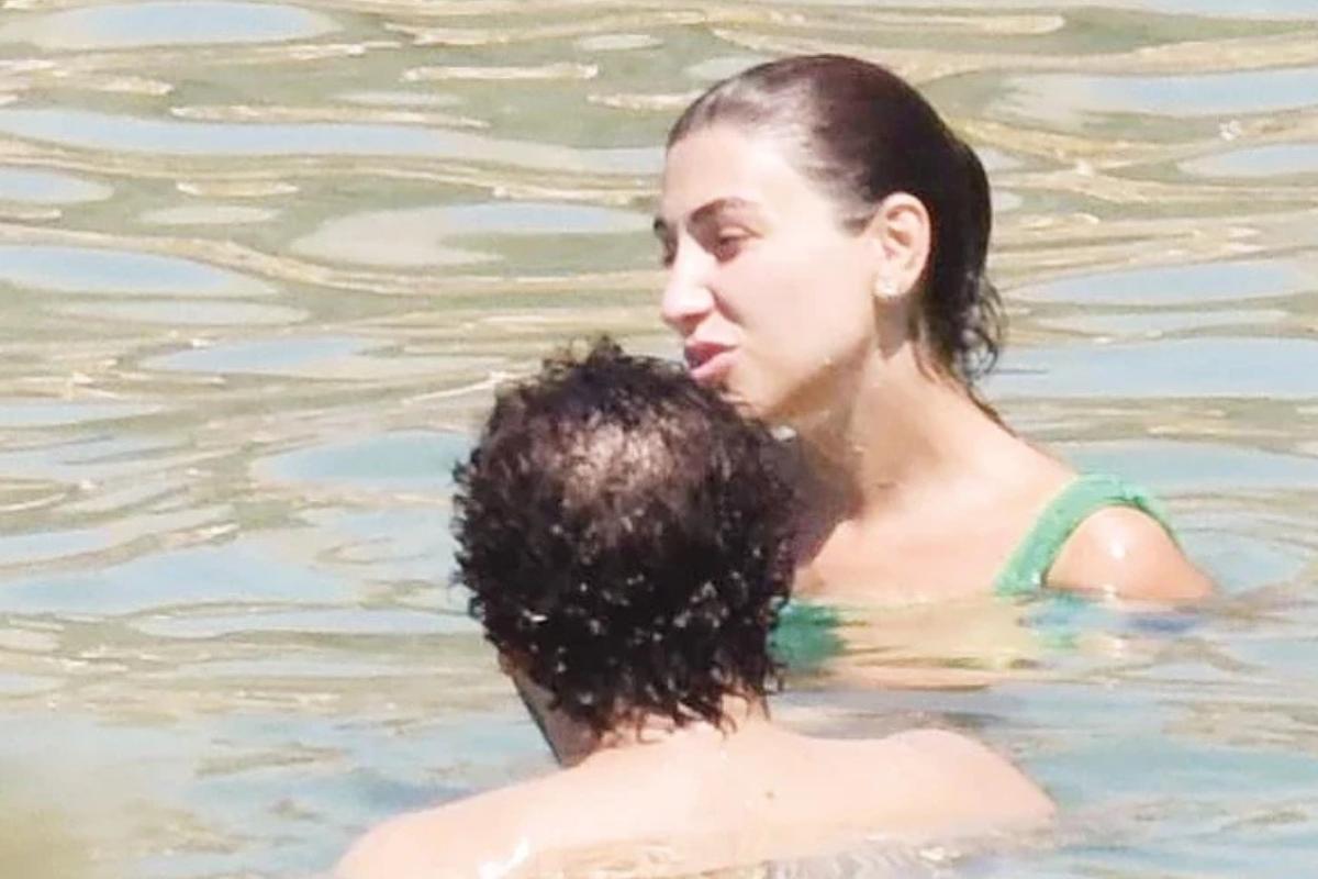 Hasan Can Kaya Yeni Sevgilisiyle Bodrum Tatilinde Objektiflere Yansıdı 1 Hasan Can Kaya Yeni Sevgilisiyle Bodrum Tatilinde Objektiflere Yansıdı